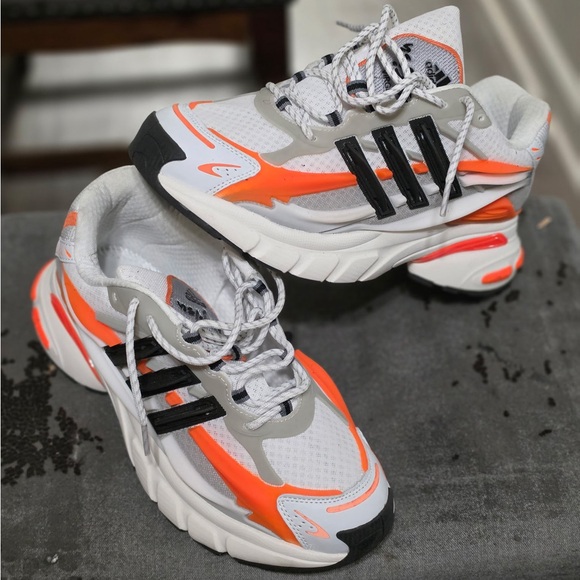 adidas White & Neon Orange Pharrell Williams Jellyfish addidas